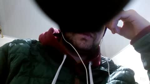 Snapshot of camiloking17 chatting on 11/27/25, 10:50 camilo online show from 11/27/25, 10:50