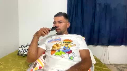 Snapshot of camilor_30 chatting on 09/30/25, 11:54 camilor_30 online show from 09/30/25, 11:54