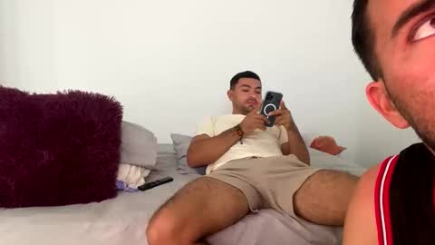 Snapshot of camilor_30 chatting on 10/26/25, 11:27 camilor_30 online show from 10/26/25, 11:27