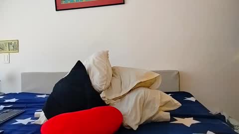 camilo online show from 03/22/26, 07:50