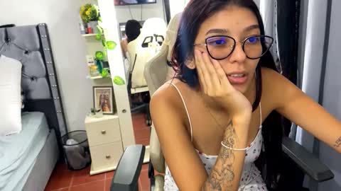 camilow777 online show from 11/18/25, 03:56