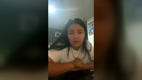 Snapshot of camitina chatting on 07/11/26, 09:27 camitina online show from 07/11/26, 09:27