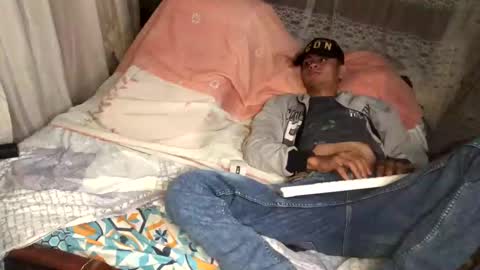 Snapshot of camivaron chatting on 01/10/25, 05:47 camivaron online show from 01/10/25, 05:47