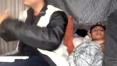 Snapshot of camivaron chatting on 01/11/25, 04:06 camivaron online show from 01/11/25, 04:06