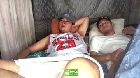 Snapshot of camivaron chatting on 01/12/25, 11:15 camivaron online show from 01/12/25, 11:15