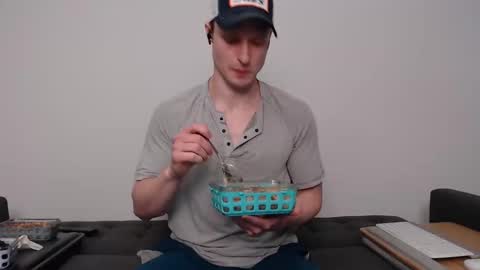 Snapshot of camsharpe6 chatting on 10/13/25, 06:13 Cam online show from 10/13/25, 06:13