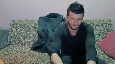 Snapshot of camshow22cm chatting on 02/12/25, 08:29 FREMAN online show from 02/12/25, 08:29