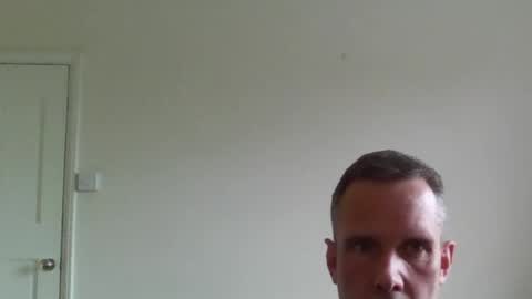 Snapshot of camslave74xx chatting on 02/11/26, 10:09 camslave74xx online show from 02/11/26, 10:09