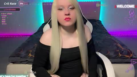 Miley online show from 12/20/25, 08:38