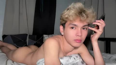 Snapshot of camwithethan chatting on 03/29/26, 04:34 Ethan online show from 03/29/26, 04:34