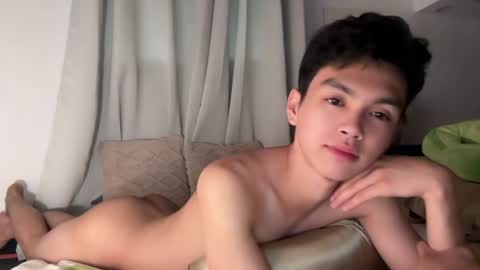 Snapshot of camwithethan chatting on 06/25/26, 10:14 Ethan online show from 06/25/26, 10:14