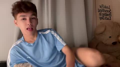 Snapshot of camwithethan chatting on 07/07/26, 02:10 Ethan online show from 07/07/26, 02:10