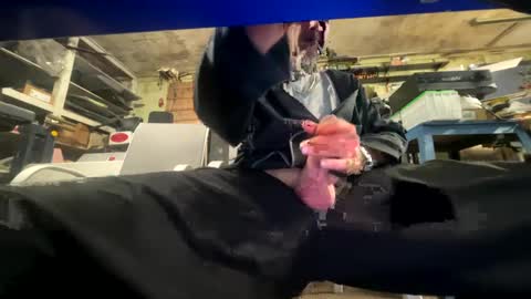 Snapshot of canadianchris1007 chatting on 09/27/25, 08:25 Chris online show from 09/27/25, 08:25