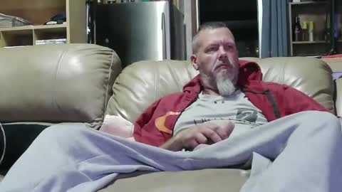 Chris online show from 05/13/26, 09:39