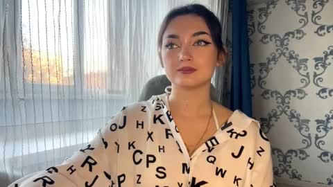 Kate online show from 11/18/25, 08:19