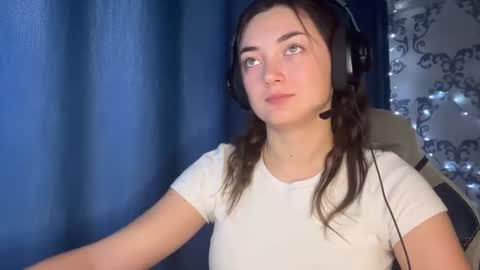 Kate online show from 12/18/25, 06:08