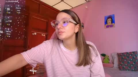 Snapshot of candase_ chatting on 02/17/26, 09:21 Candase online show from 02/17/26, 09:21