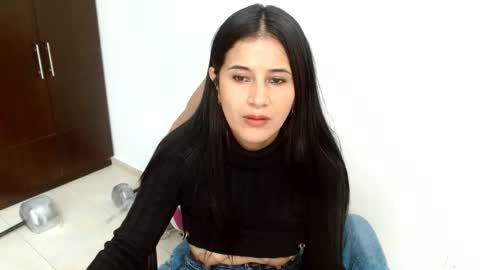 Snapshot of canddysexxx_ chatting on 12/02/25, 02:56 Carolina online show from 12/02/25, 02:56