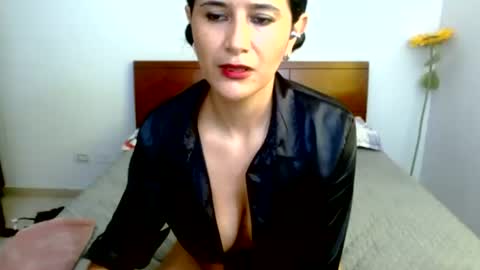 Snapshot of canddysexxx_ chatting on 06/29/26, 04:40 Carolina online show from 06/29/26, 04:40