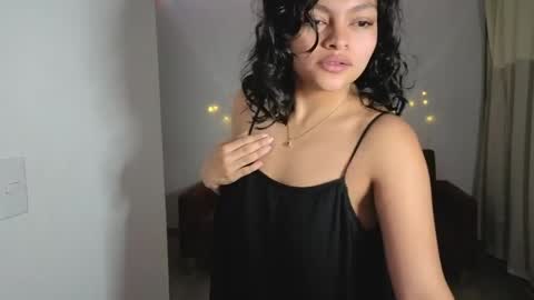 Snapshot of candela___ chatting on 05/18/26, 09:04 Cancela online show from 05/18/26, 09:04