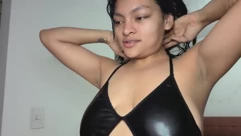 Snapshot of candela___ chatting on 05/22/26, 09:04 Cancela online show from 05/22/26, 09:04