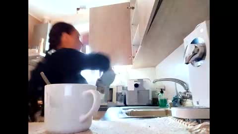 candela online show from 12/04/24, 11:08