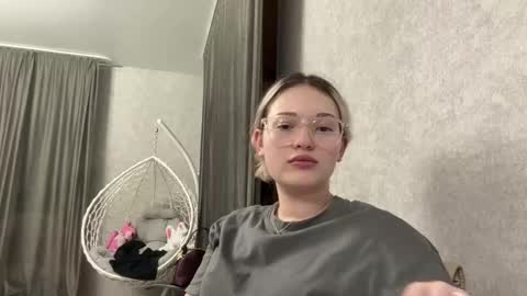 candelariahile online show from 02/24/26, 03:10