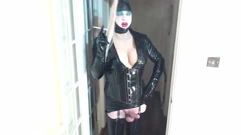 Snapshot of candi_smokes chatting on 02/15/25, 02:22 candi smokes online show from 02/15/25, 02:22