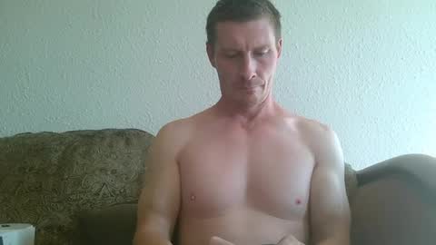 Snapshot of candianman86 chatting on 07/16/26, 03:51 candianman86 online show from 07/16/26, 03:51