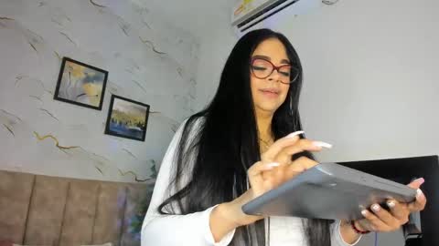 CANDICE WAYNE online show from 05/30/26, 11:51