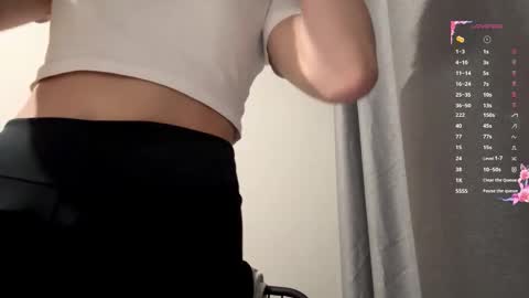 Isabella online show from 11/29/25, 11:35