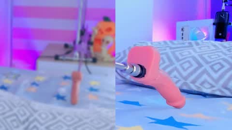 Snapshot of candy15_cm chatting on 10/08/25, 07:11 online show from 10/08/25, 07:11