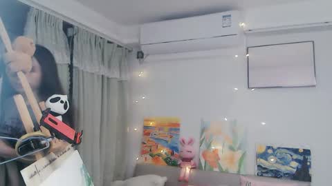 Snapshot of candy8998 chatting on 07/10/26, 12:41 candy8998 online show from 07/10/26, 12:41