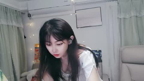 Snapshot of candy8998 chatting on 07/13/26, 10:01 candy8998 online show from 07/13/26, 10:01
