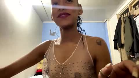 Snapshot of candy_abie chatting on 12/01/24, 04:29 candy_abie online show from 12/01/24, 04:29