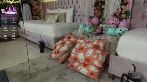 Candy Beck online show from 10/11/25, 01:53