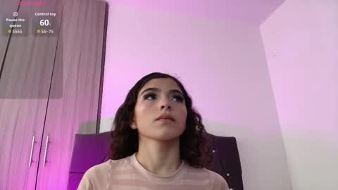 Snapshot of candy_blissx chatting on 10/10/25, 07:13 candy_blissx online show from 10/10/25, 07:13