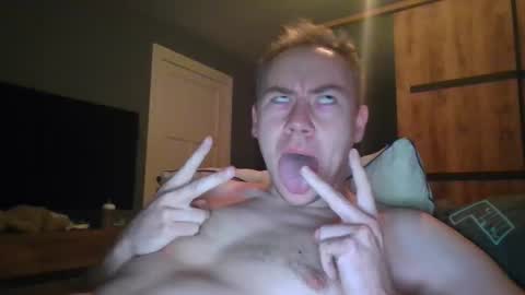 candy_boy_xoxo online show from 12/21/25, 09:38