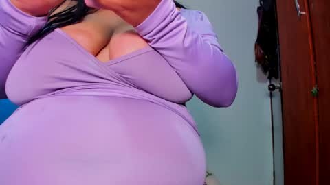 Candy  Brown online show from 04/09/26, 11:59