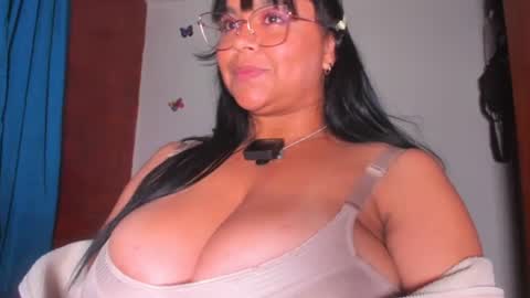 Snapshot of candy_browm1 chatting on 07/14/26, 02:05 Candy Brown online show from 07/14/26, 02:05