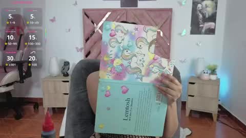 Im ChloeJoin The Fan Club online show from 05/27/26, 05:26