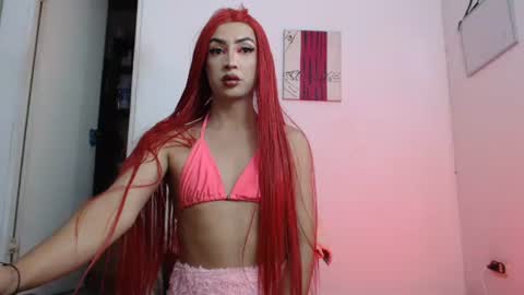 Snapshot of candy_cumy1 chatting on 12/22/24, 09:11 Dayan Camila online show from 12/22/24, 09:11