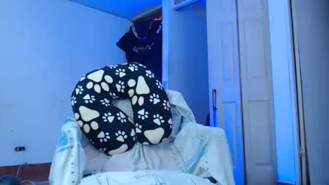 Snapshot of candy_cumyy1 chatting on 03/07/25, 06:24 candy_cumyy1 online show from 03/07/25, 06:24