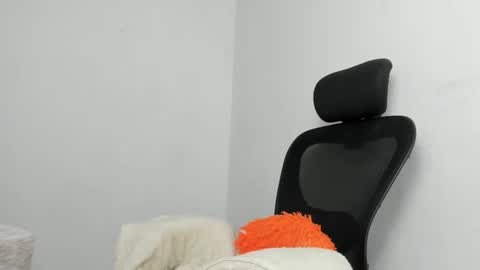 Snapshot of candy_cumyy1 chatting on 09/25/25, 11:14 candy_cumyy1 online show from 09/25/25, 11:14