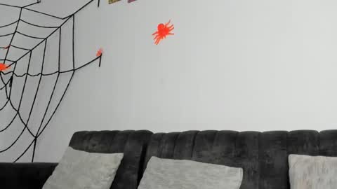 Snapshot of candy_cumyy1 chatting on 10/18/25, 08:04 candy_cumyy1 online show from 10/18/25, 08:04