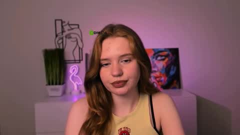 Snapshot of candy_flossie1 chatting on 11/25/25, 07:14 candy flossie1 online show from 11/25/25, 07:14