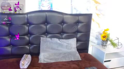 Isabella online show from 05/08/26, 04:07