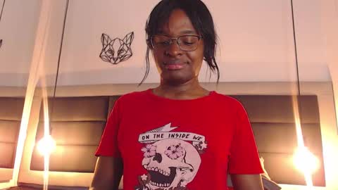 Snapshot of candy_lovee6 chatting on 11/19/25, 07:25 CANDY LOVE DANNA online show from 11/19/25, 07:25