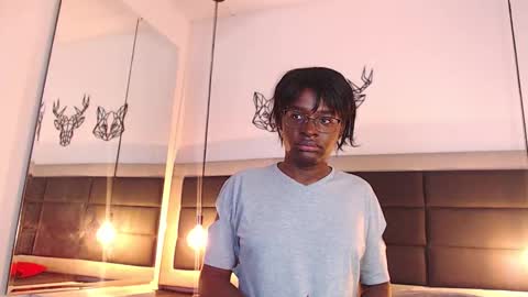 Snapshot of candy_lovee6 chatting on 11/25/25, 10:10 CANDY LOVE DANNA online show from 11/25/25, 10:10