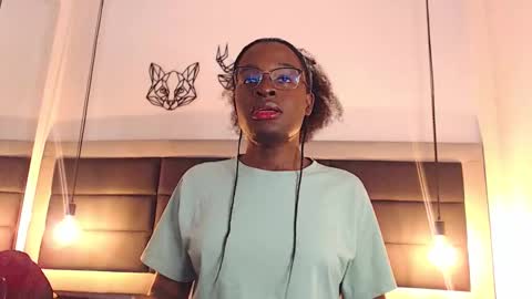 CANDY LOVE  DANNA online show from 12/18/25, 11:55